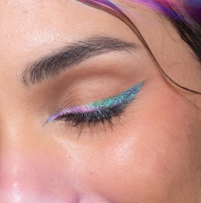 Cosmic Craze Holographic Eyeliner - Prism Shift